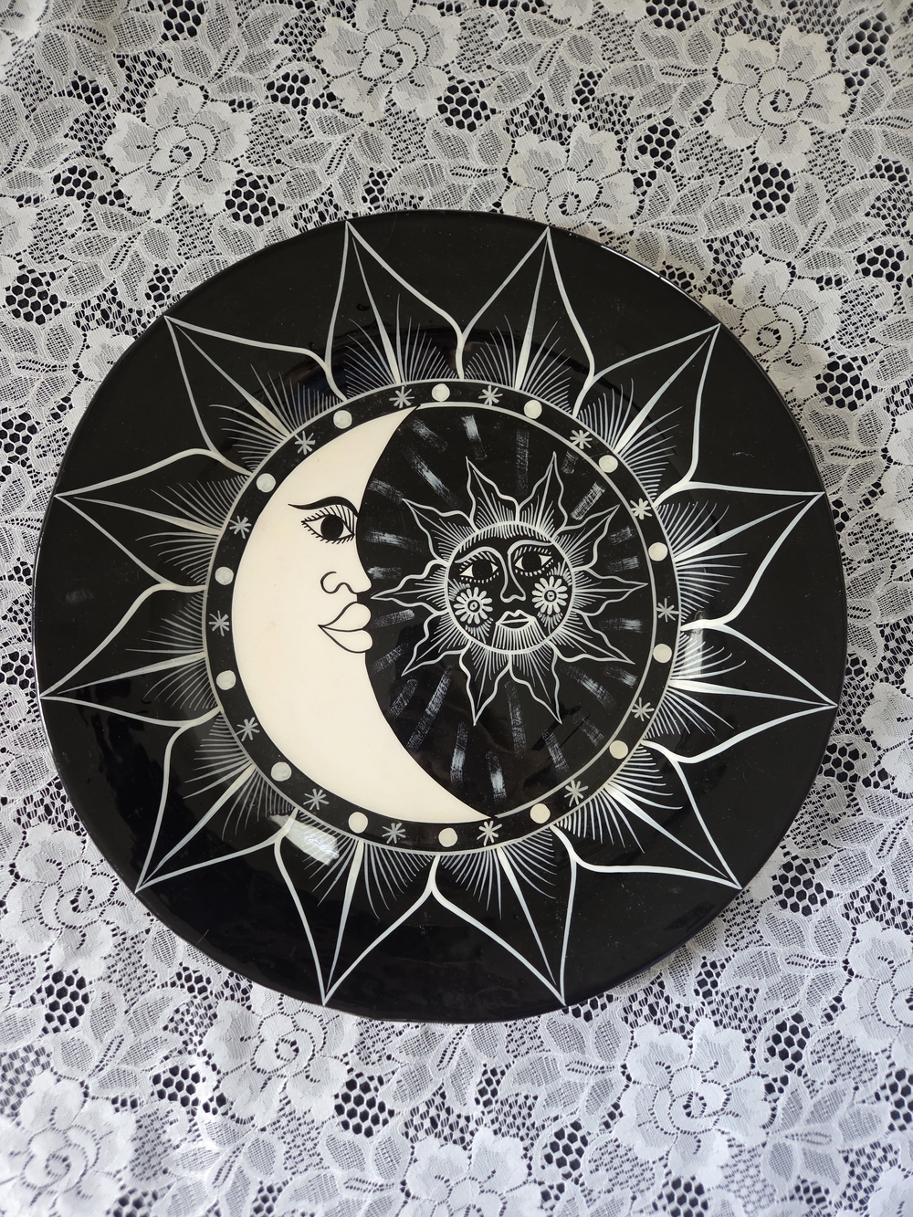 Black and White Sun & Moon Decorative Wall Plate
